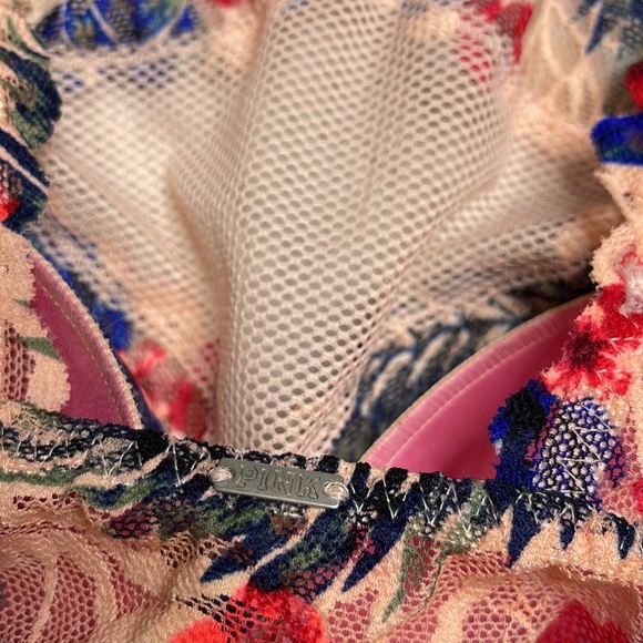 PINK by Victoria Secret Bra - Picture 4 of 4